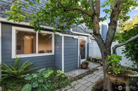 1421 W Casino Road Everett WA 98204