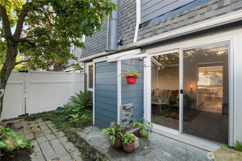 1421 W Casino Road Everett WA 98204