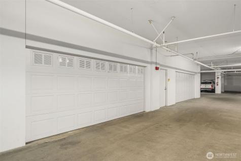 10650 NE 9th Place Bellevue WA 98004