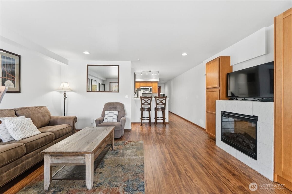 322 W Woodin Avenue Chelan WA 98816