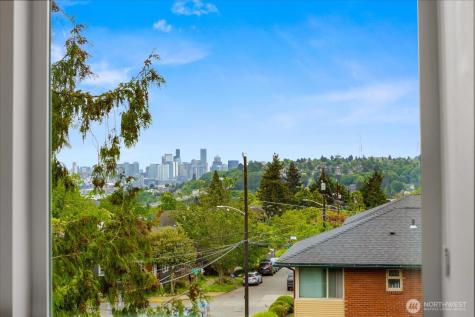 4221 Evanston Avenue N Seattle WA 98103