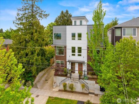 4221 Evanston Avenue N Seattle WA 98103