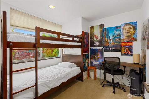 4221 Evanston Avenue N Seattle WA 98103
