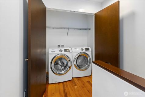 4221 Evanston Avenue N Seattle WA 98103