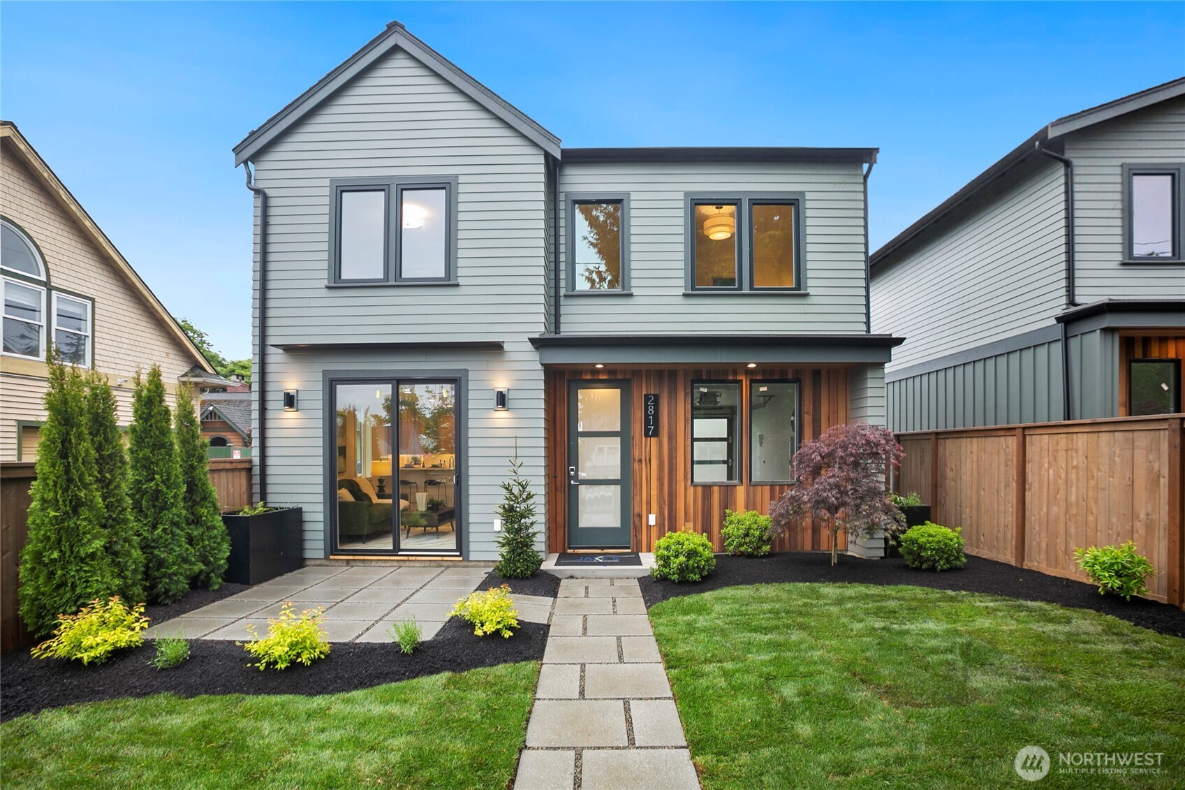 2817 W Bertona Street Seattle WA 98199