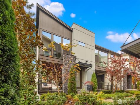 7829 NE 121st Lane Kirkland WA 98034