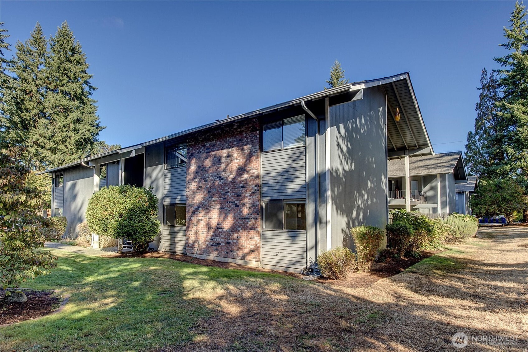 1604 149th Place SE Bellevue WA 98007