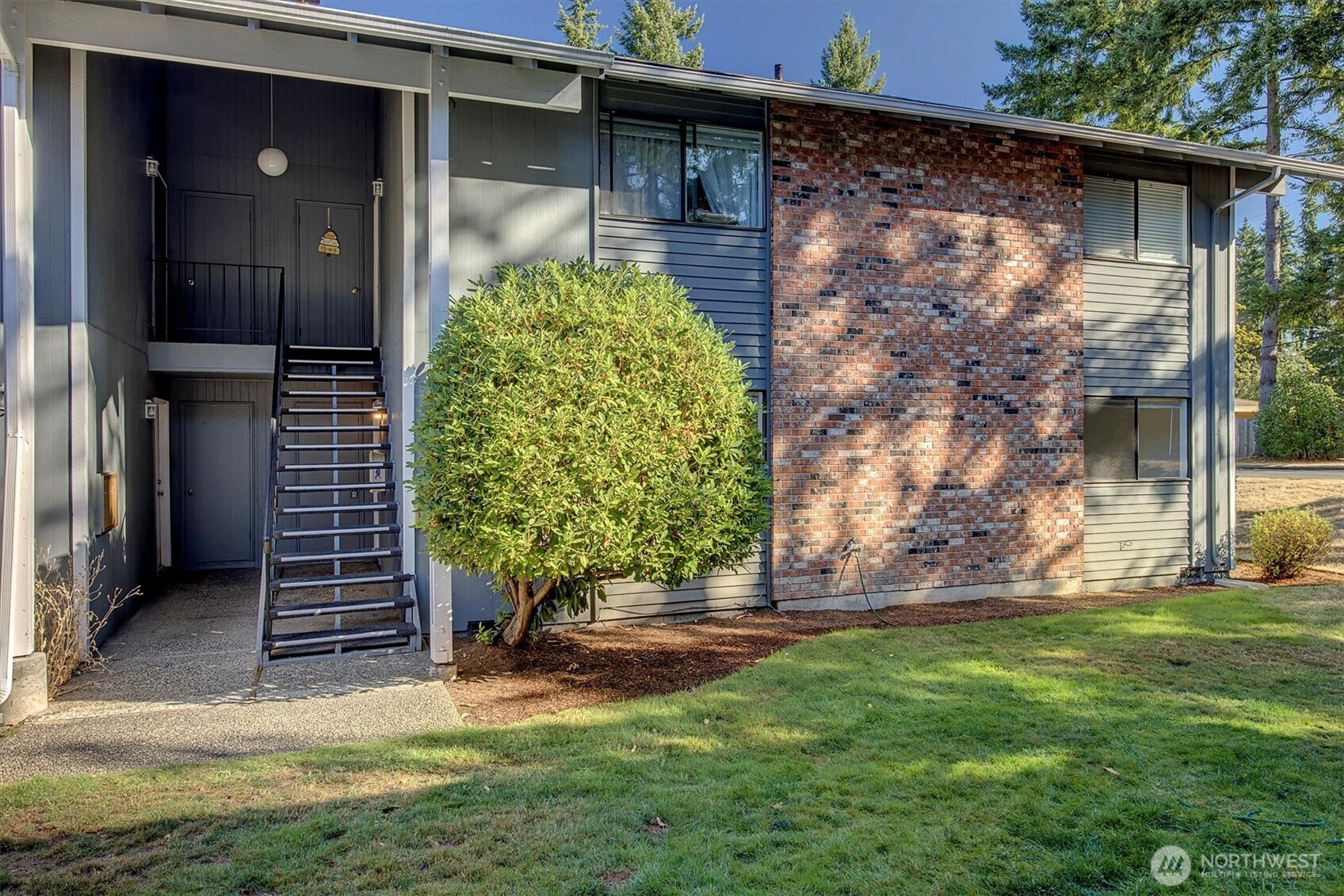1604 149th Place SE Bellevue WA 98007
