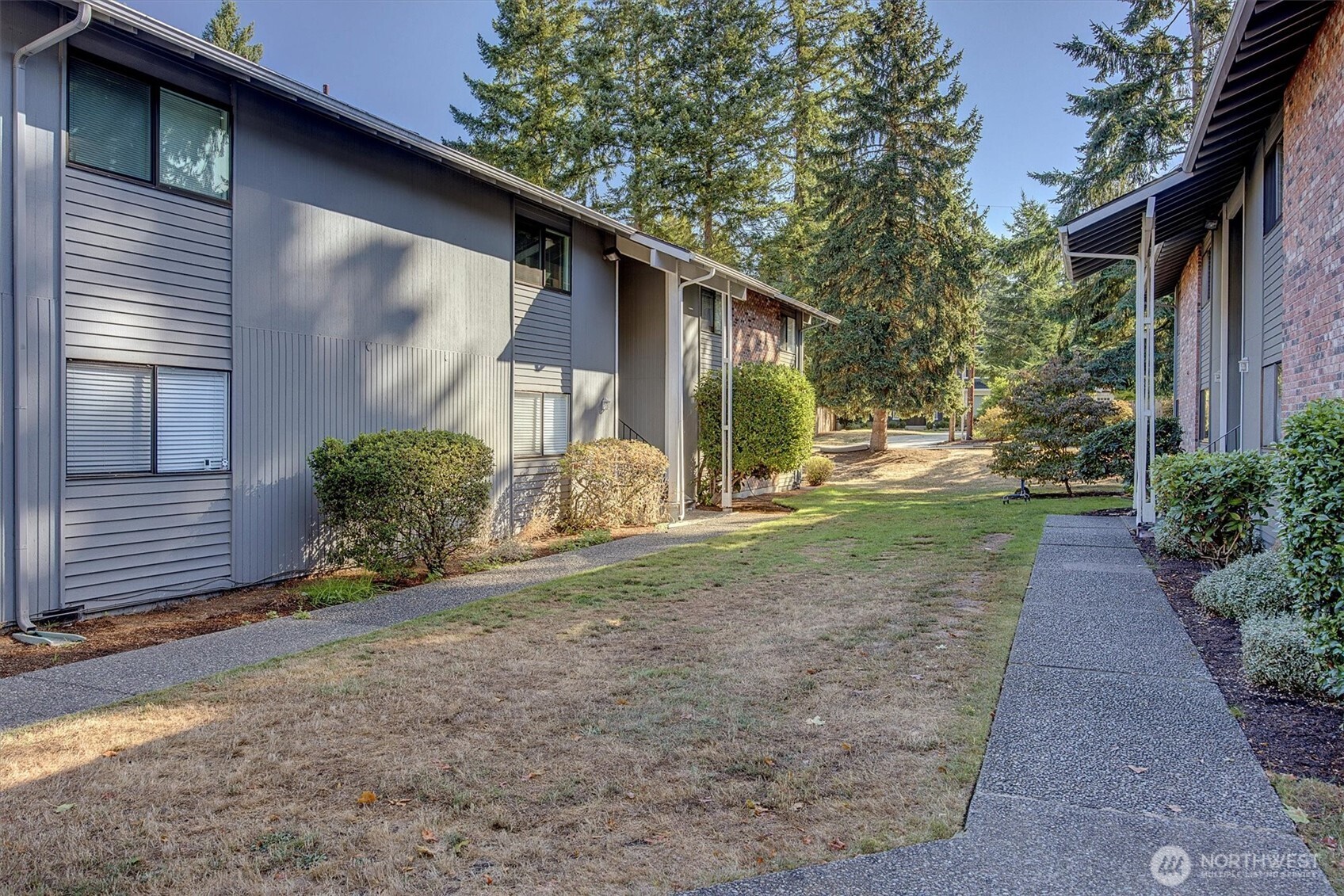1604 149th Place SE Bellevue WA 98007