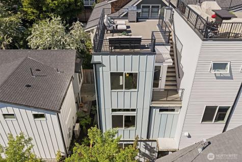 1802 38th Avenue Seattle WA 98122