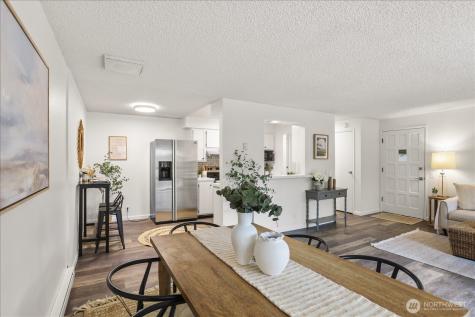 17110 NE 45th Street Redmond WA 98052