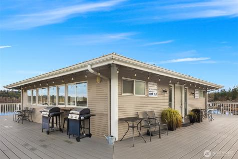 17110 NE 45th Street Redmond WA 98052