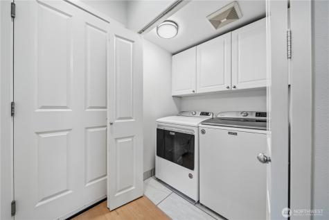 205 Newport Way NW Issaquah WA 98027
