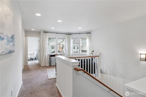 205 Newport Way NW Issaquah WA 98027