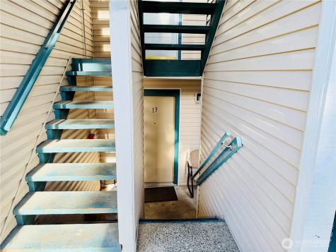 17431 Ambaum Boulevard S Seattle WA 98148