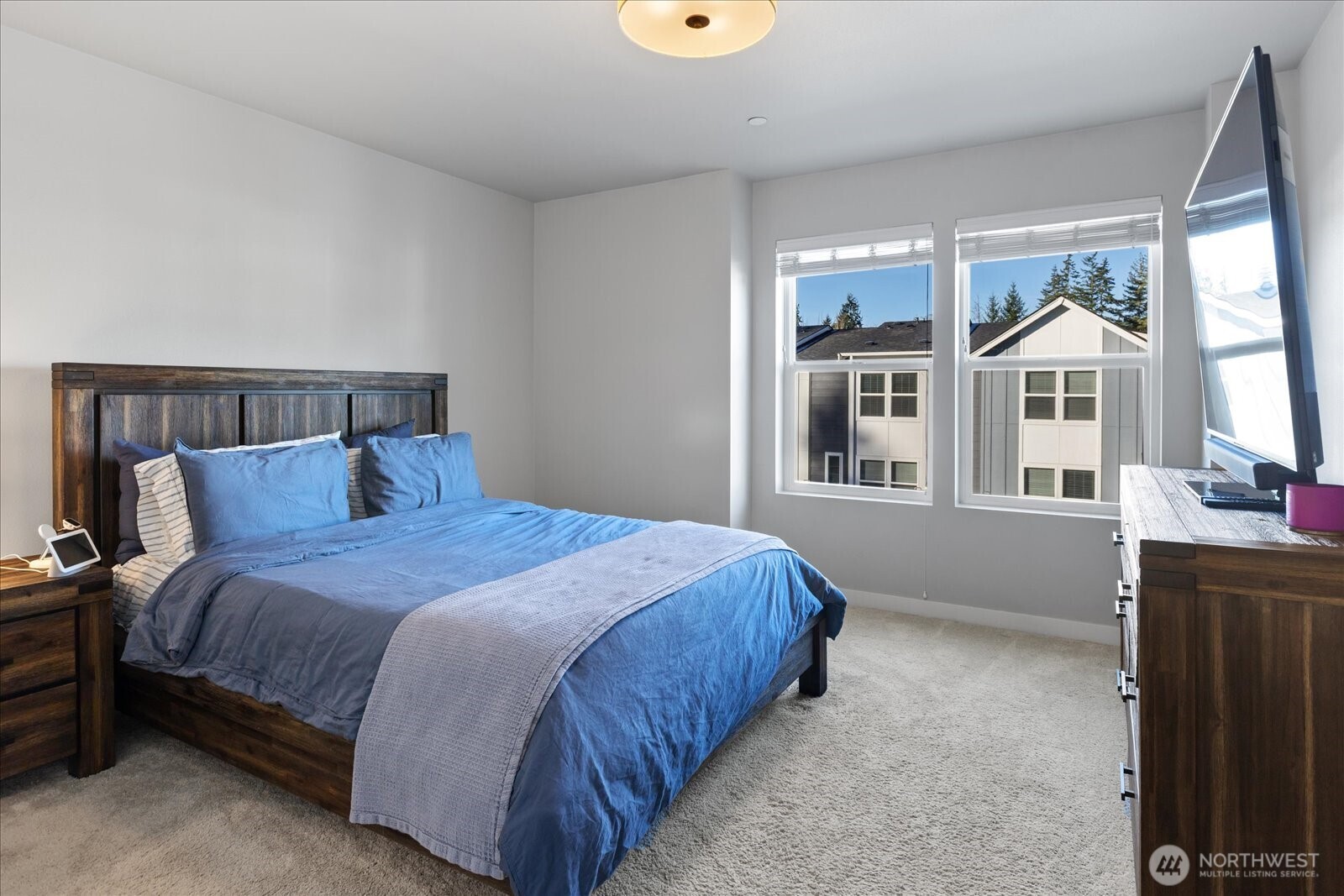 13717 Admiralty Way Lynnwood WA 98087