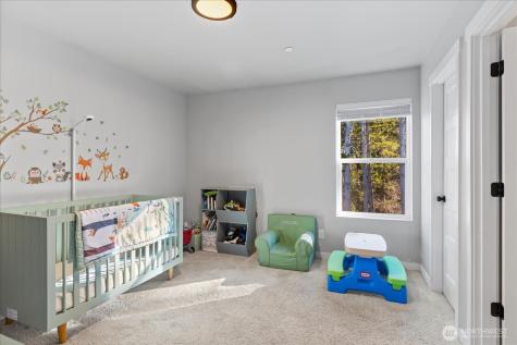 13717 Admiralty Way Lynnwood WA 98087