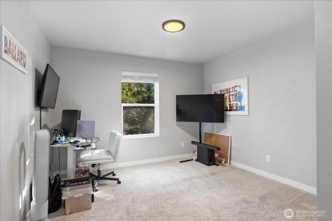 13717 Admiralty Way Lynnwood WA 98087