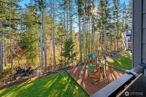 13717 Admiralty Way Lynnwood WA 98087