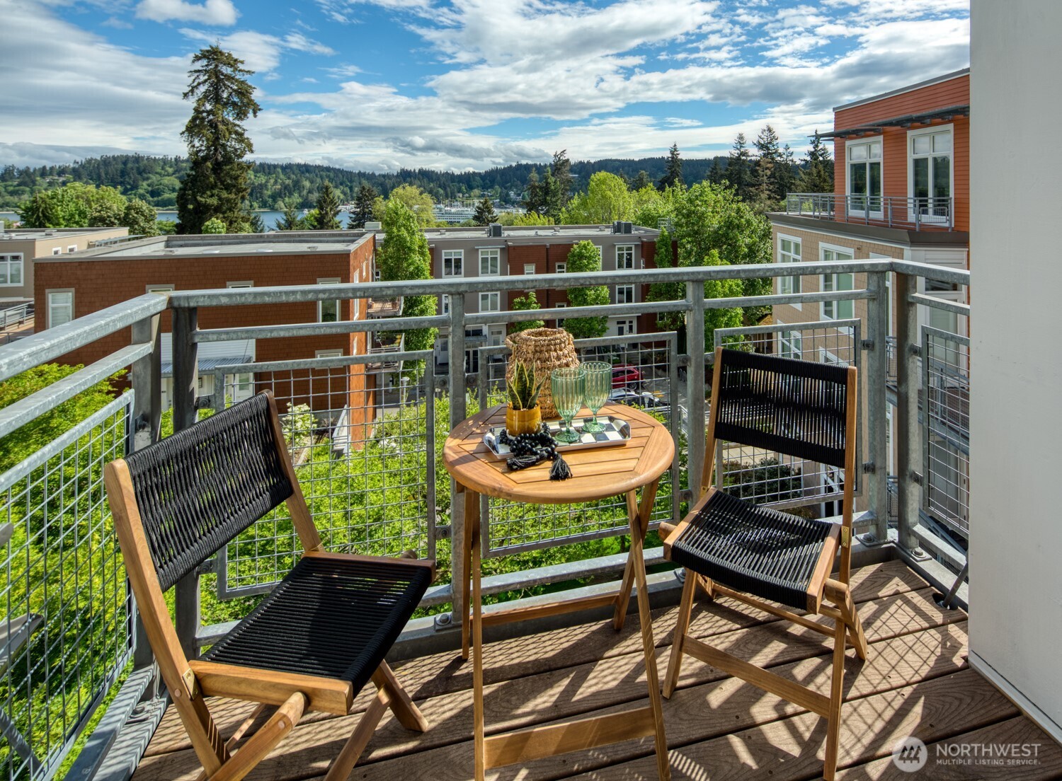 170 Harbor Sq Loop NE Bainbridge Island WA 98110