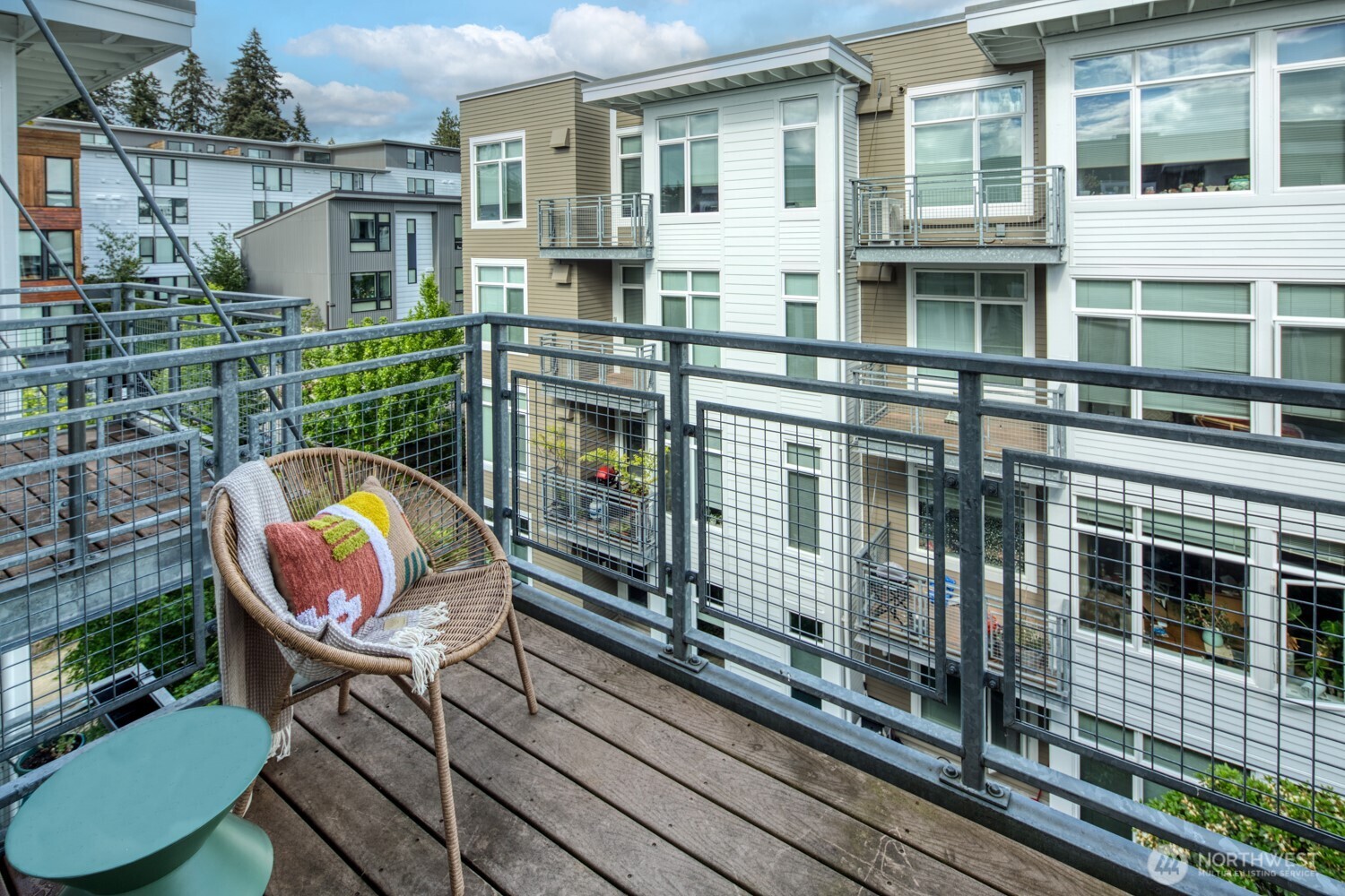 170 Harbor Sq Loop NE Bainbridge Island WA 98110