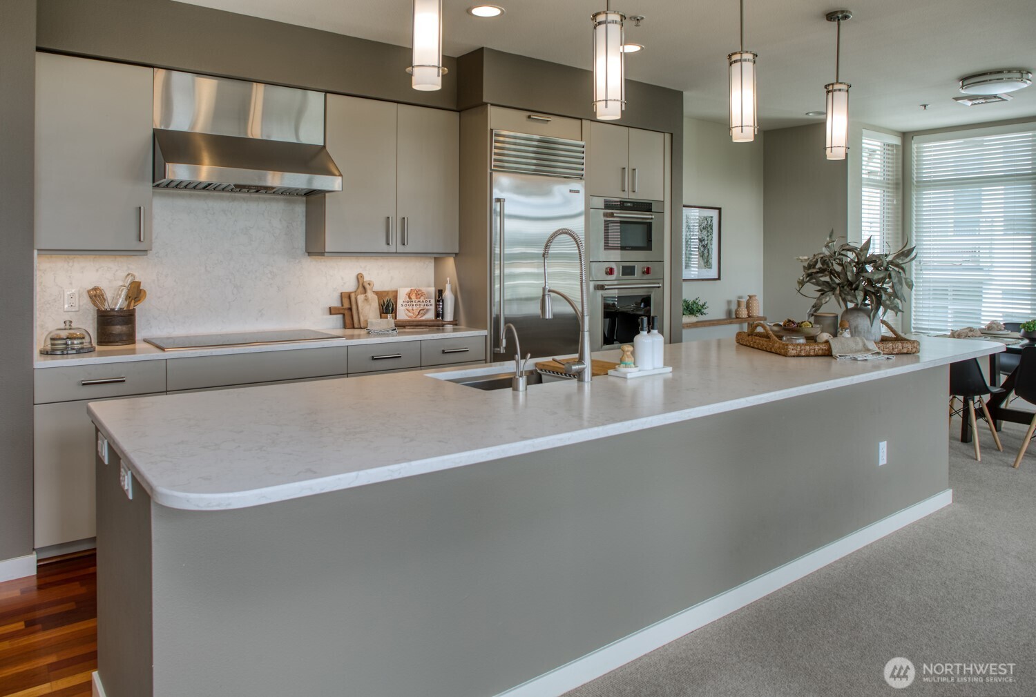 170 Harbor Sq Loop NE Bainbridge Island WA 98110