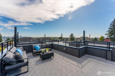 4122 Burke Avenue N Seattle WA 98103