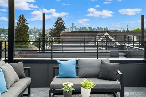 4122 Burke Avenue N Seattle WA 98103