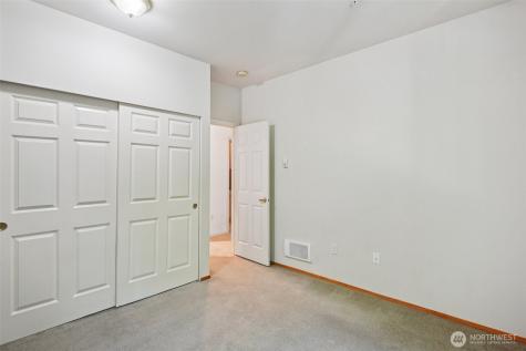 12712 Admiralty Way Everett WA 98204