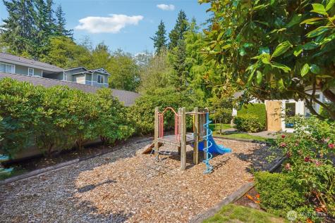 12712 Admiralty Way Everett WA 98204