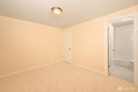 301 W Raye Street Seattle WA 98119
