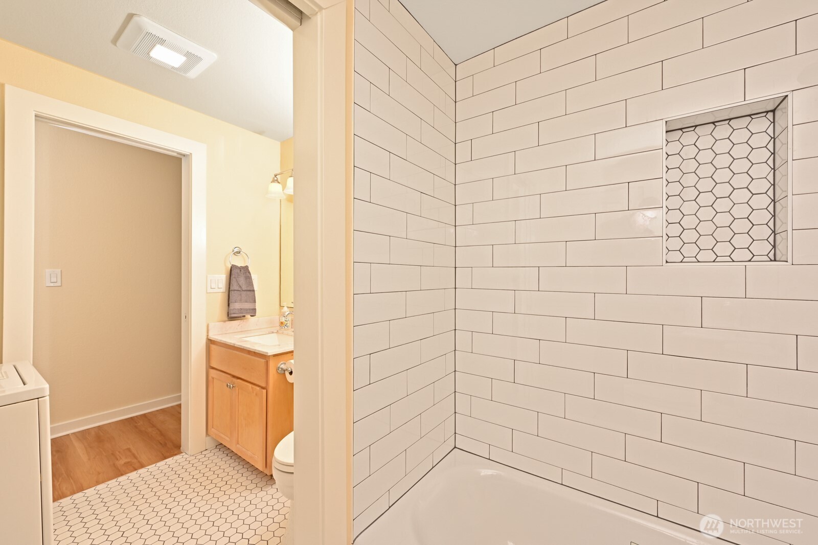 301 W Raye Street Seattle WA 98119