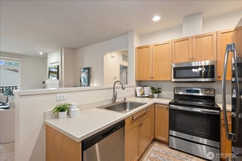 4486 248th Lane SE Sammamish WA 98029