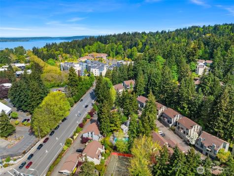 3428 108th Place NE Bellevue WA 98004