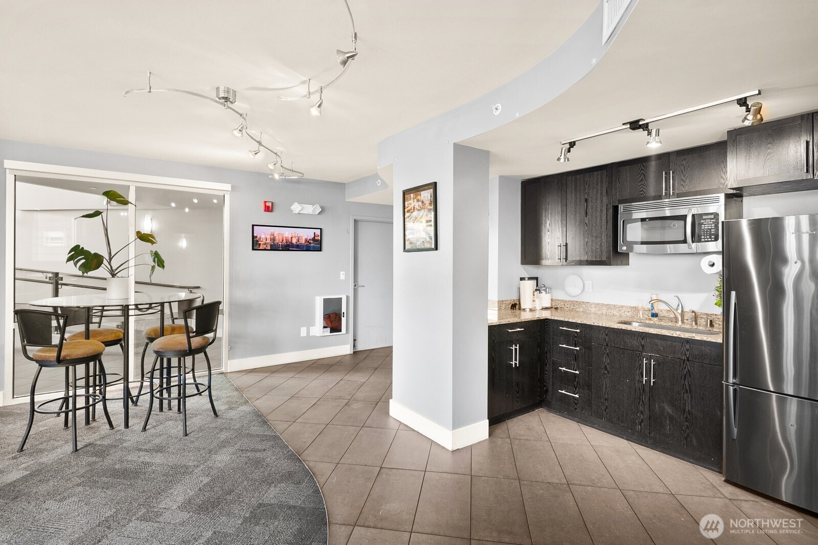 699 John Street Seattle WA 98109