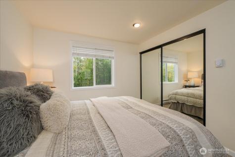 4000 24th Avenue W Seattle WA 98199