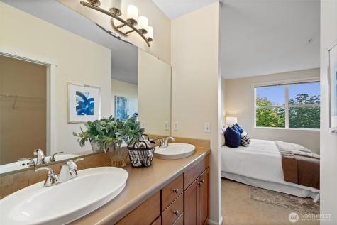 2960 SW Raymond Street Seattle WA 98126