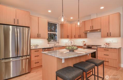 10202 44th Avenue SW Seattle WA 98146
