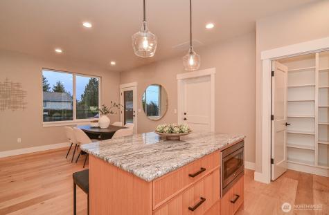 10202 44th Avenue SW Seattle WA 98146