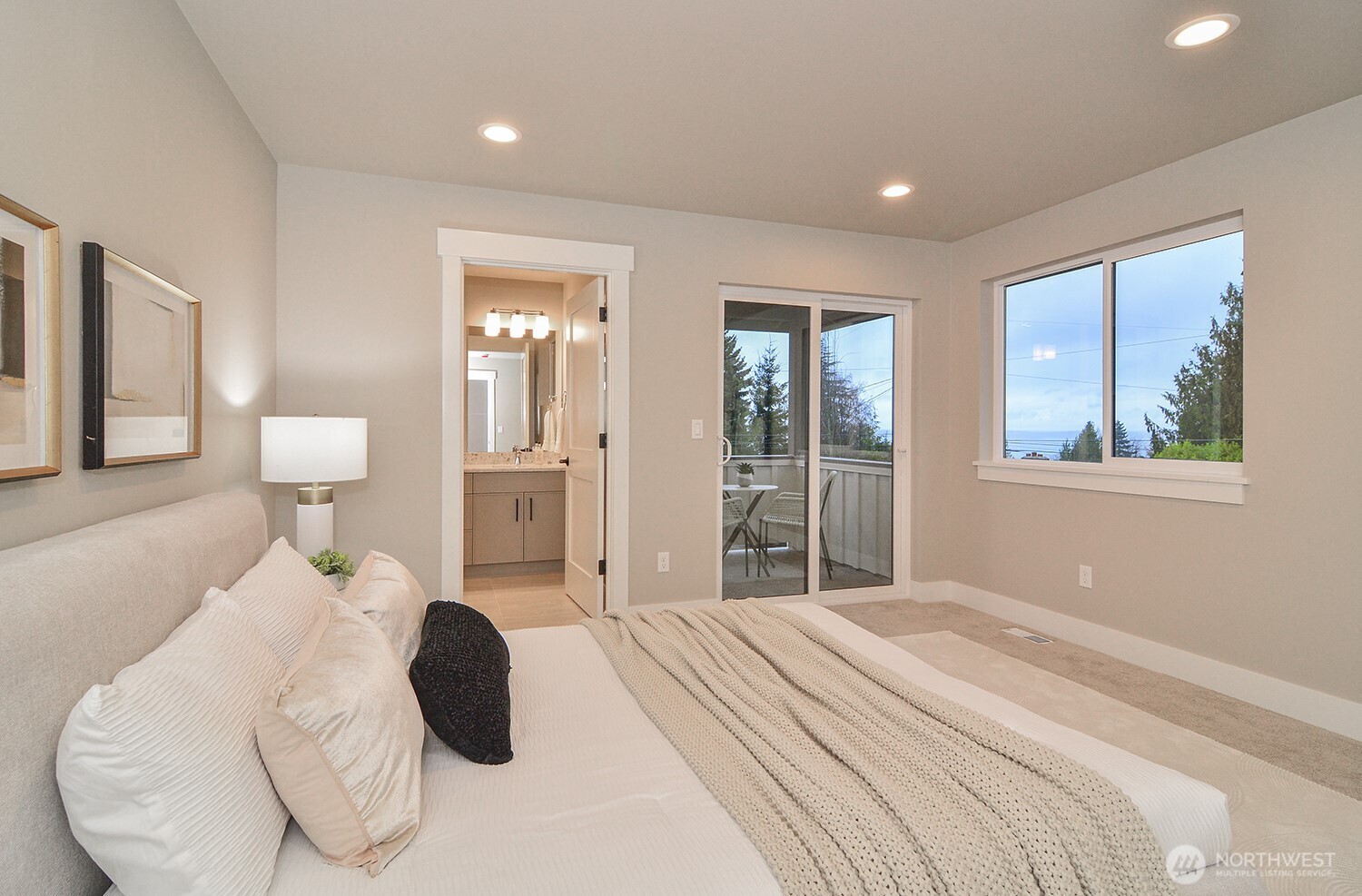 10202 44th Avenue SW Seattle WA 98146