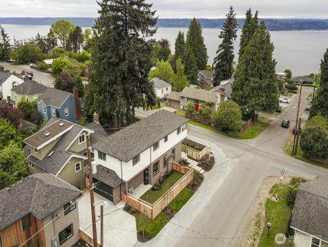 10202 44th Avenue SW Seattle WA 98146