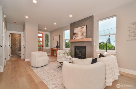 10202 44th Avenue SW Seattle WA 98146