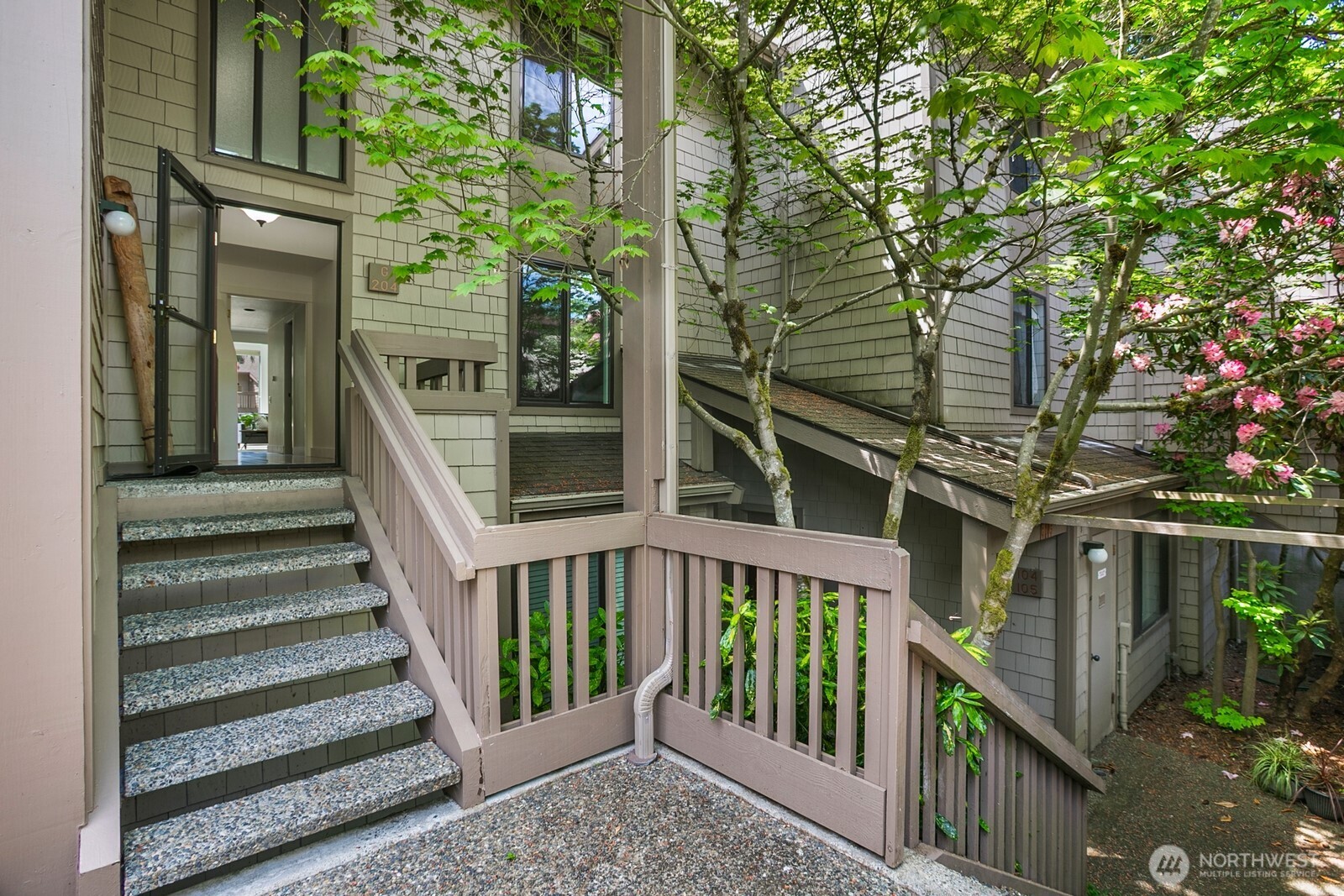 13730 15th Avenue NE Seattle WA 98125