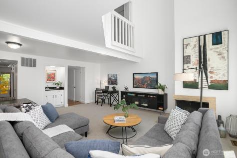 13730 15th Avenue NE Seattle WA 98125