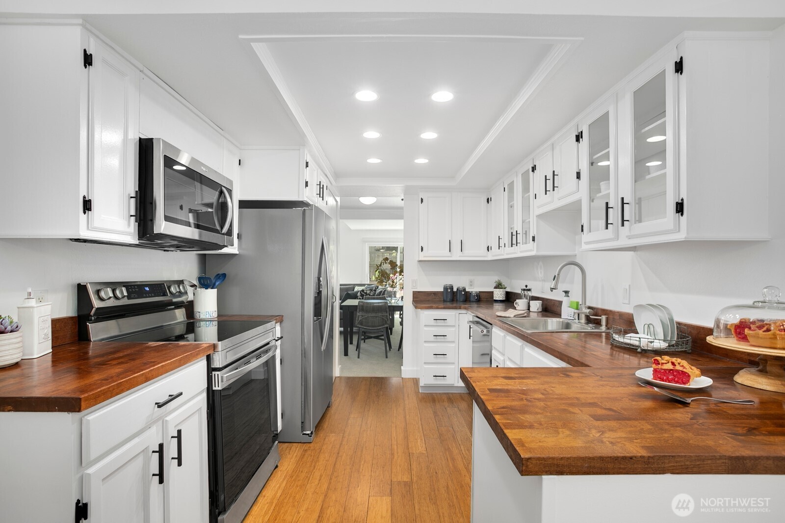 13730 15th Avenue NE Seattle WA 98125