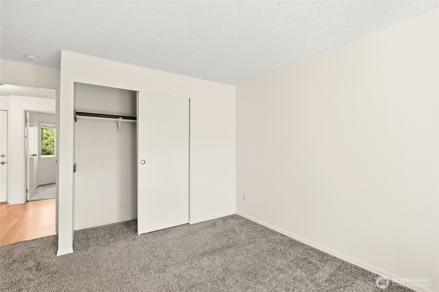 19811 3rd Avenue NE Poulsbo WA 98370
