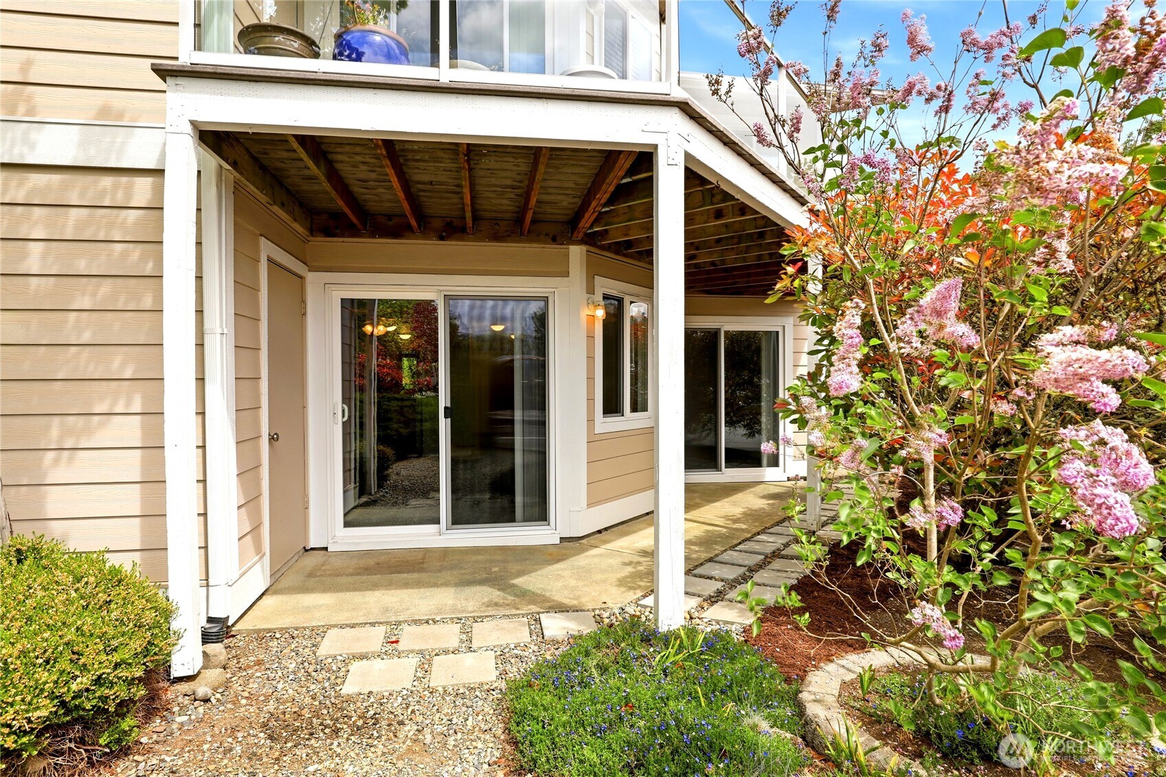 19811 3rd Avenue NE Poulsbo WA 98370