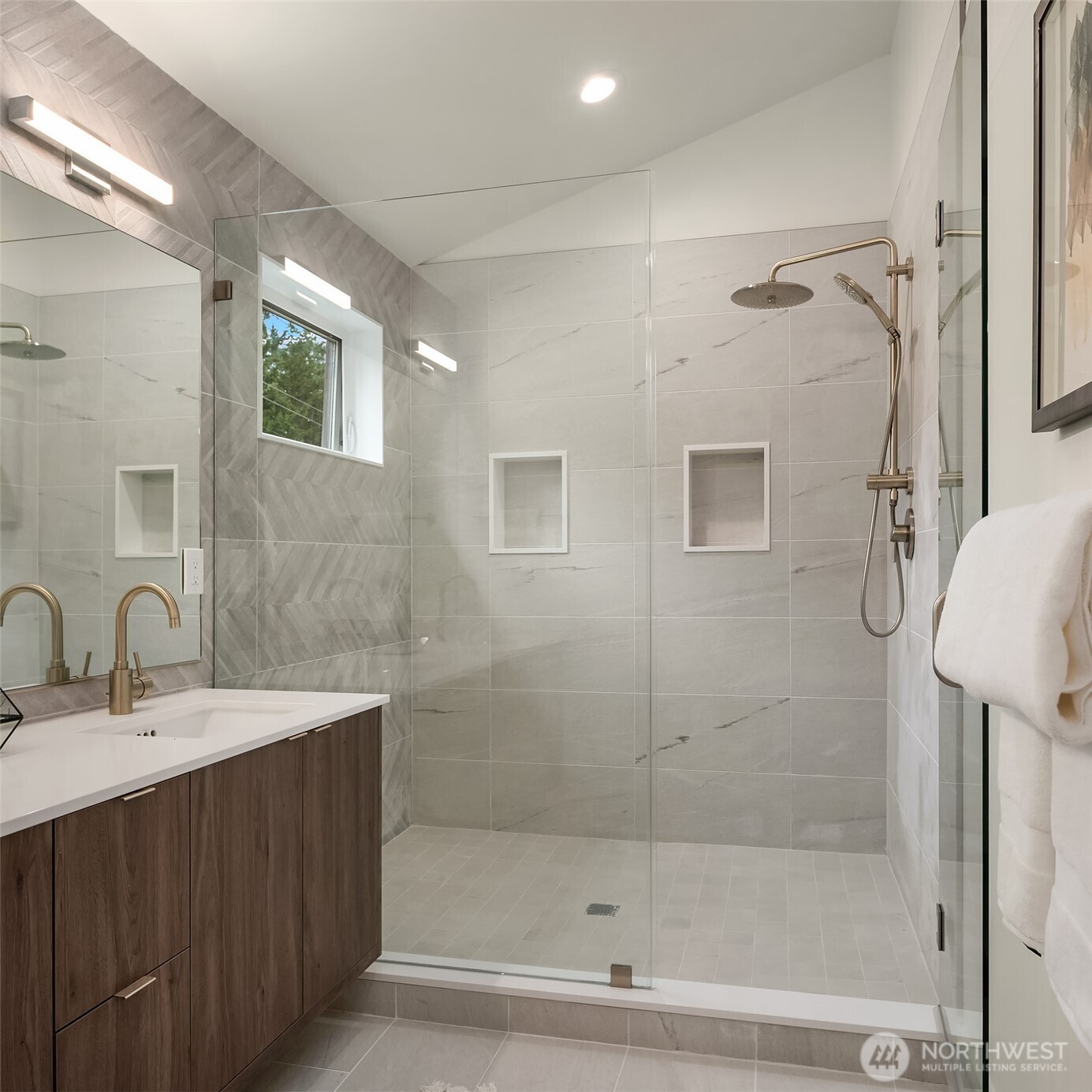 215 NE 123rd Street Seattle WA 98125