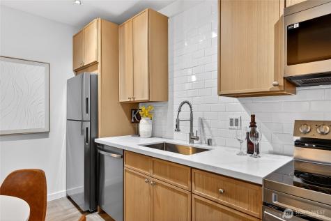 6547 42nd Avenue SW Seattle WA 98136