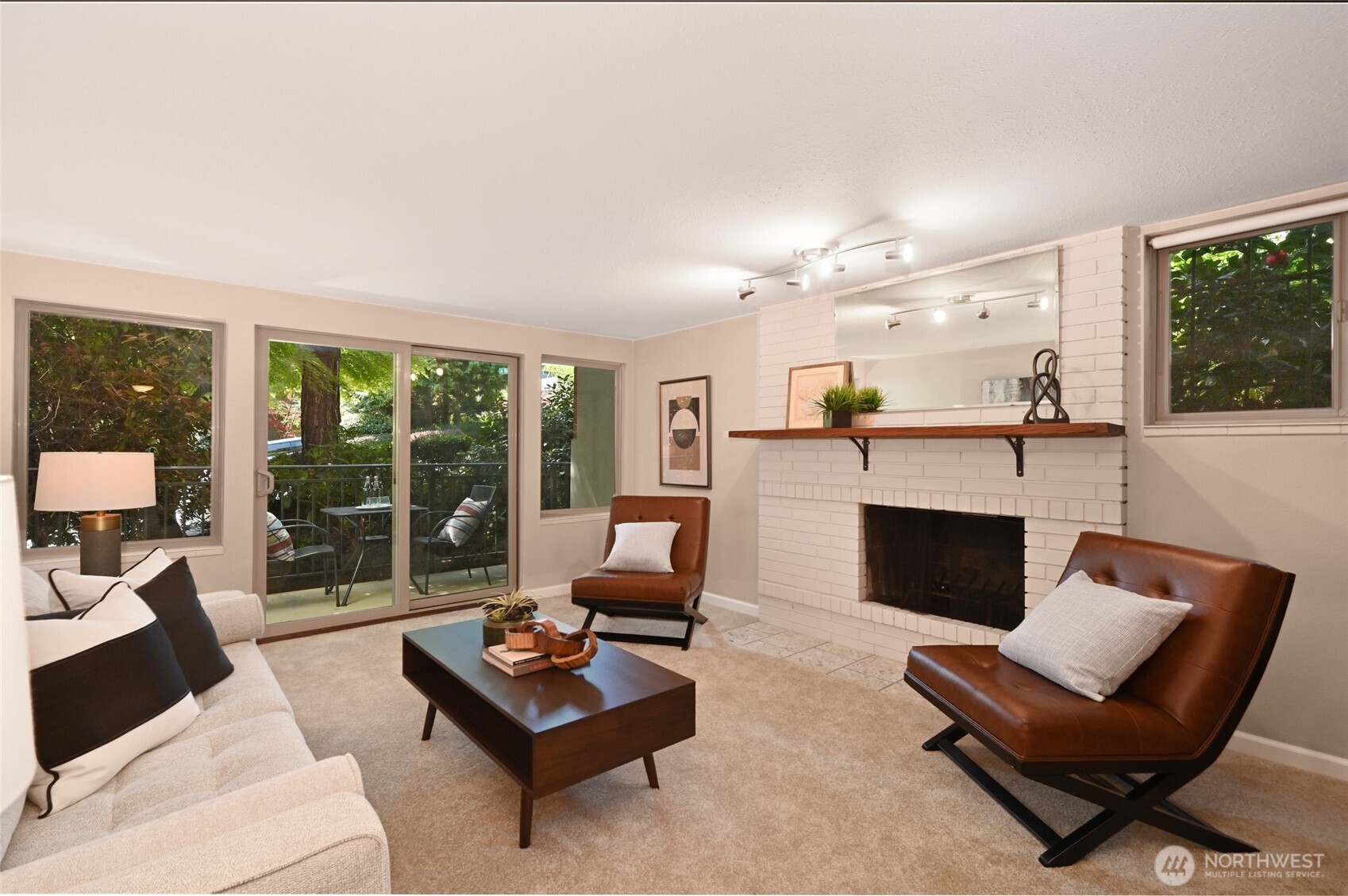 3400 25th Avenue W Seattle WA 98199